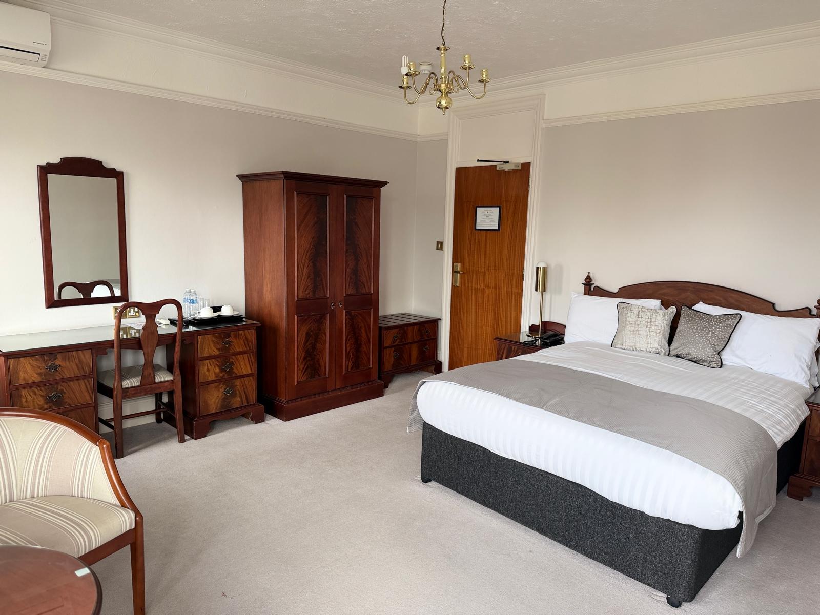 Windsor house family suite